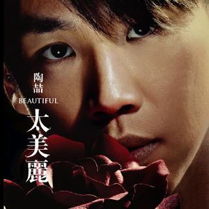 趴男朋友腿被脱裙打屁股视频
