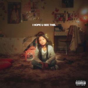 趴男朋友腿被脱裙打屁股视频
