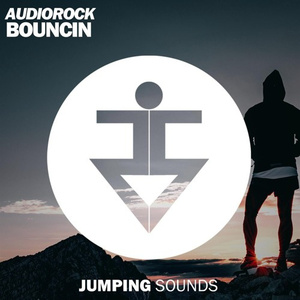 趴男朋友腿被脱裙打屁股视频
